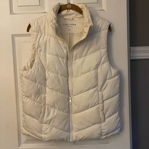 Cole Haan Signature Chevron Quilted Vest  Ivory. Large